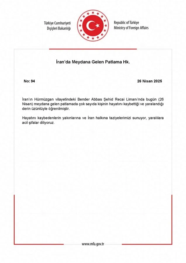 iranin-en-buyuk-limaninda-siddetli-patlama-dumanlar-gokyuzu-kapladi-bilanco-agir-1745698585159.jpg Dışişleri Bakanlığı İran'daki saldırılar nedeniyle taziye mesajı yayımladı. (A Haber- Ekran Görüntüsü)