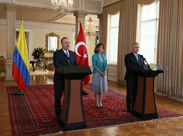 Son dakika: Dışişleri Bakanı Mevlüt Çavuşoğlu’dan Panama’da önemli temaslar: Latin Amerika ve Karayipler Parlamentosu Başkanı ile görüştü