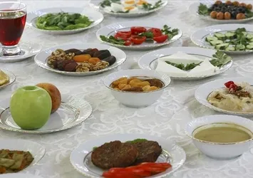 Ramazan ayında dengeli beslenme önerileri