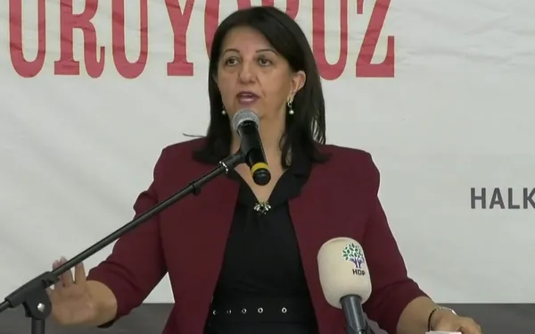 hdpli-pervin-buldan-chp-ve-iyi-partiye-acikca-rest-cekti-bizi-yok-sayanlarin-yolu-acik-olsun-1665934325532.jpg HDP'li Pervin Buldan CHP ve İYİ Parti'ye açıkça rest çekti: Bizi yok sayanların yolu açık olsun - 4