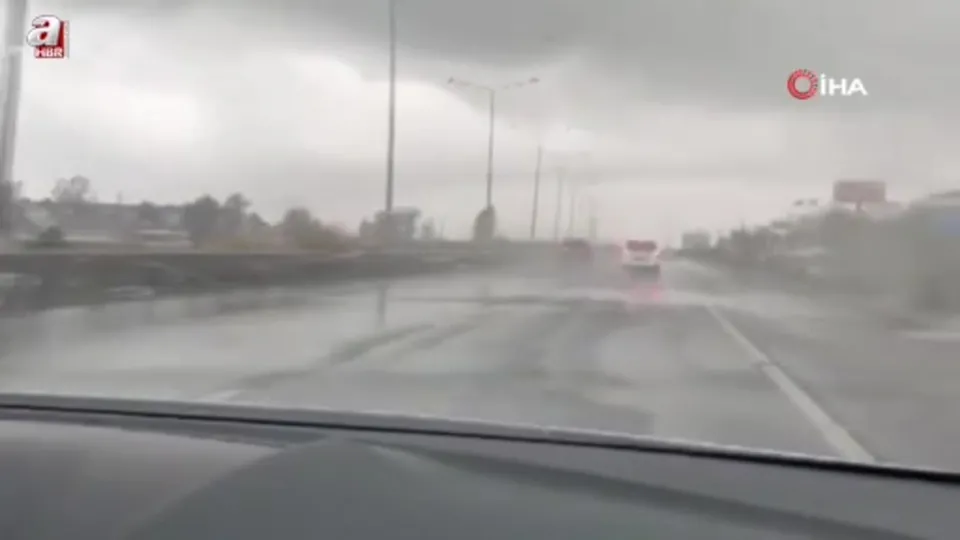 Antalya’da hortum felaketi!