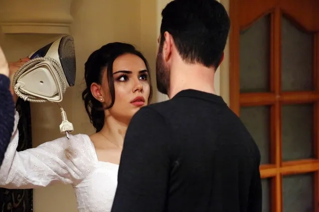Kimse Bilmez 14. bölümde beklenmedik ayrılık! İşte, Kimse Bilmez 14. yeni bölüm fragmanı... - 1