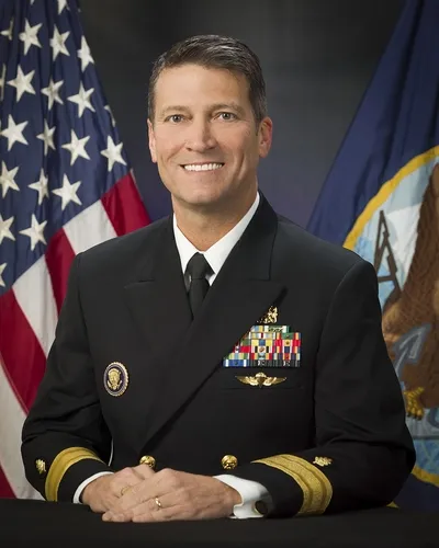 Trump'ın eski doktoru Ronny Jackson açıkladı : Yemeğine gizlice karıştırdık - 1