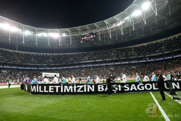 Beşiktaş’ı şoke eden sakatlık: Yıldız futbolcu devam edemedi