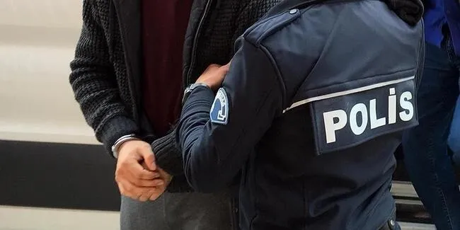 Antalya'da sahte dişçi çift 'kalp gözümüz açık' diyerek eczacıyı 800 bin TL dolandırdı - 2