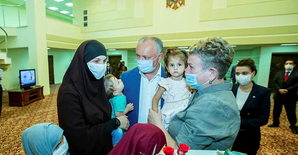 Son dakika: MİT'ten flaş operasyon! Moldova vatandaşı Natalia Barkal ve 4 çocuğu YPG-PKK'dan kurtarıldı