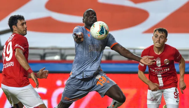 Antalyaspor: 0 Başakşehir: 2 MAÇ SONUCU