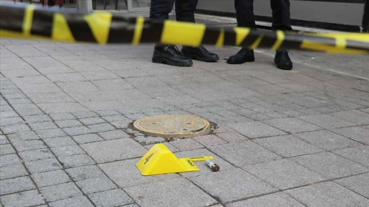 İzmir'de kadın cinayeti! Uzaklaştırma aldırdığı kocası tarafından bıçaklandı