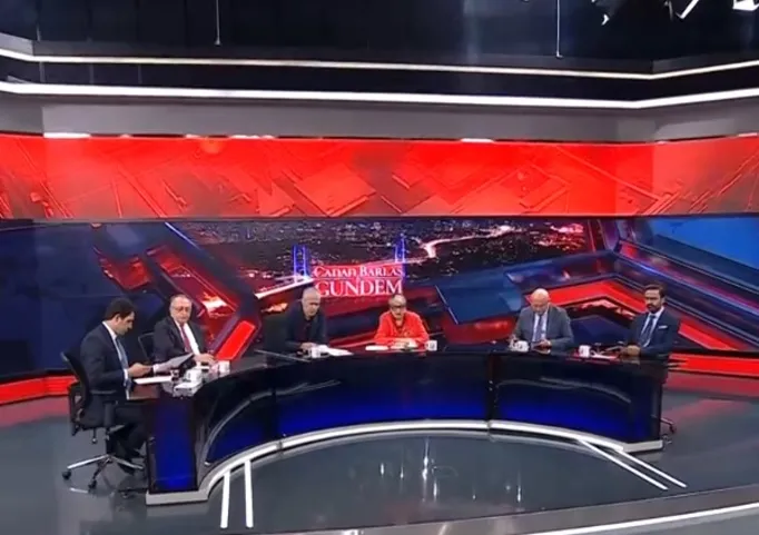 Salı günü CHP'de ipler kopabilir mi?