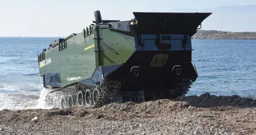 Sınıfının en iyisi! Hem karada hem suda gidiyor | Dünyada sadece 2 ülkede var