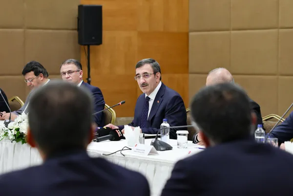 Cumhurbaşkanı Yardımcısı Cevdet Yılmaz’dan ocak zammıyla ilgili yeni açıklama: Enflasyona ezdirmeyeceğiz