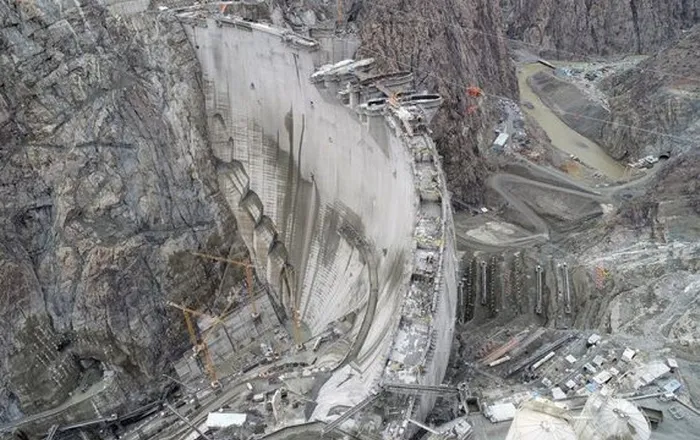 Yusufeli Barajı’nda gövde yüksekliği 275 metreye ulaştı!