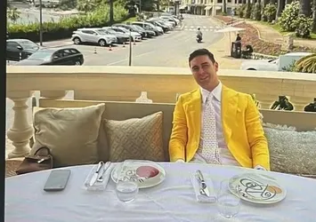 İş insanı Öncü Sönmez genç kızları çarşafla bağlayıp saatlerce kemerle dövdü!