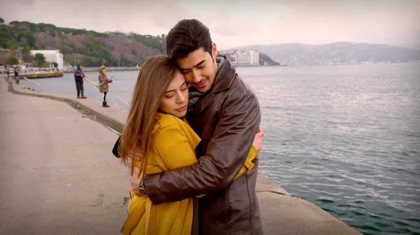 Beni Bırakma ilk bölümüyle bugün 15.00’te atv’de!