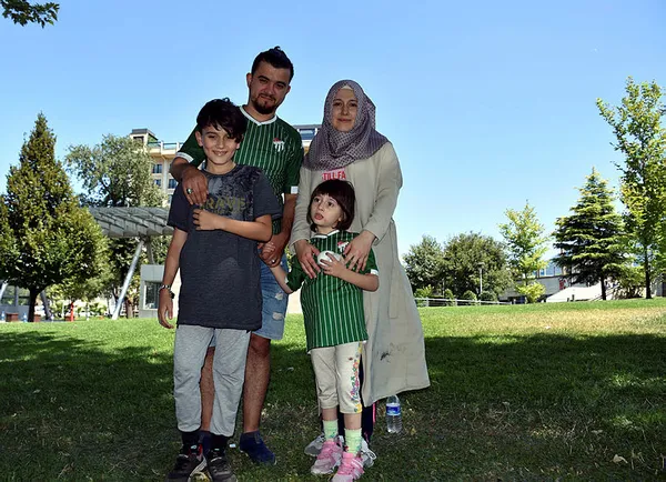 Başkan Erdoğan ile görüşen minik Zeynep'in ailesi umutlandı - 3