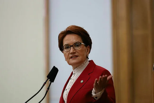 iyi-parti-lideri-meral-aksenerin-tartismali-sozleri-halk-aksenerin-sozlerine-ne-dedi-1653291800712.jpg