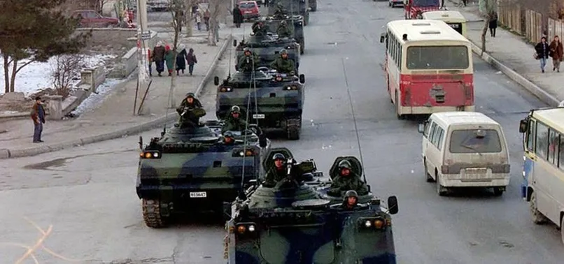 Unutulmayan gün: 28 Şubat darbesi! O tanklar milletin hayallerini ezdi