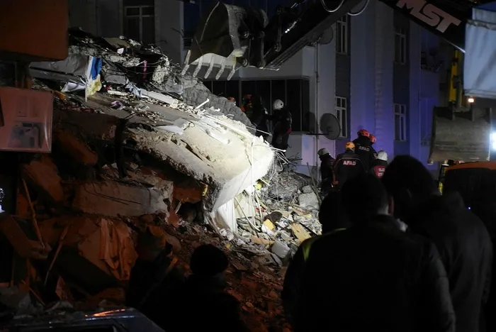 Son dakika: Elazığ’daki depremde ölü sayısı artıyor