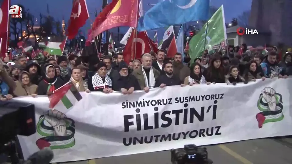 İstanbul’da büyük Gazze yürüyüşü