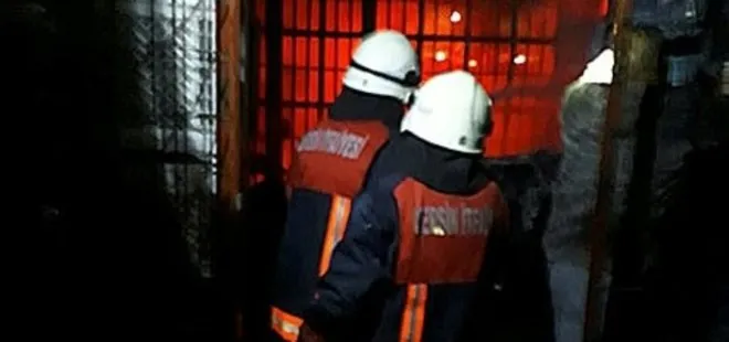 Tarsus’ta 500 iş yerinin bulunduğu halde yangın! 4 iş yeri küle döndü