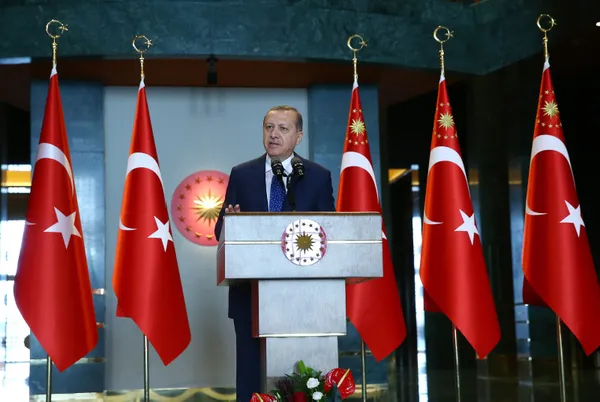 1618978148438.jpg Başkan Recep Tayyip Erdoğan CHP'nin 128 milyar dolar yalanına belgelerle cevap verecek! - 3