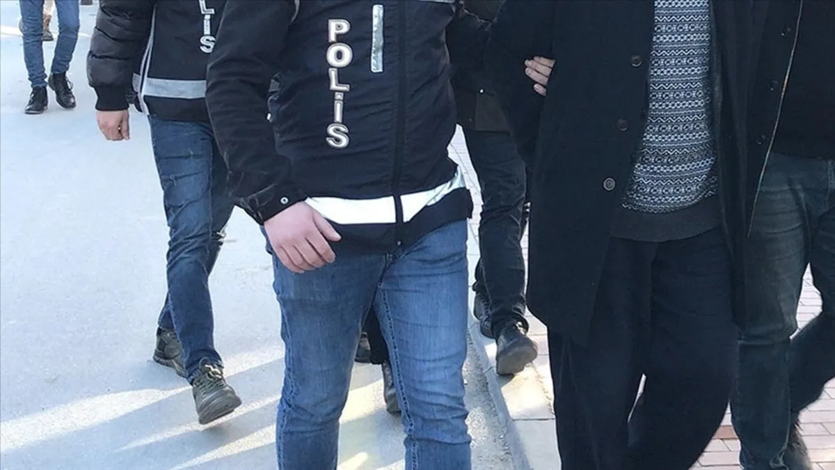 Denizli'de uyuşturucu operasyonu: 971 hap ele geçirildi, 3 şüpheli tutuklandı