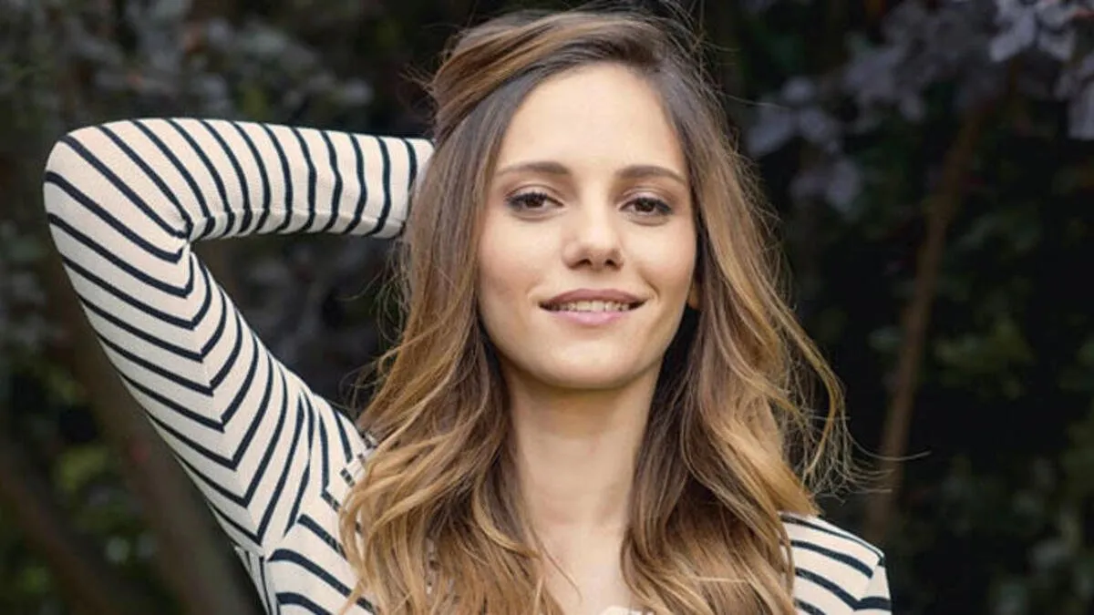 yasemin i nilay deniz in
