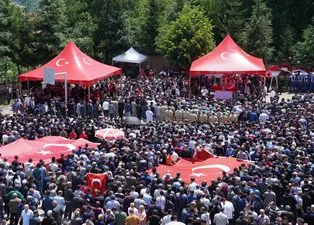 Hakkari şehitlerimiz son yolculuğuna uğurlandı