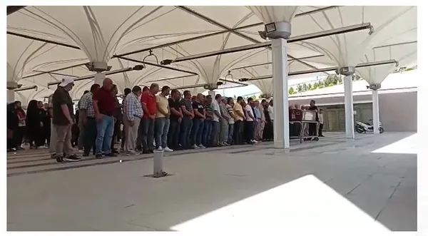 ankarada-dehsete-dusuren-olay-kucuk-cocuk-maganda-kursununa-kurban-gitti-1661778522180.jpg Ankara’da dehşete düşüren olay! Küçük çocuk maganda kurşununa kurban gitti - 2