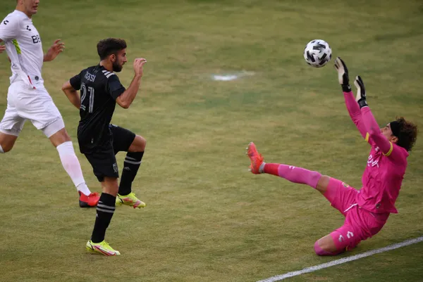 Son dakika | Fenerbahçe’nin yeni transferi Diego Rossi İstanbul’a geldi