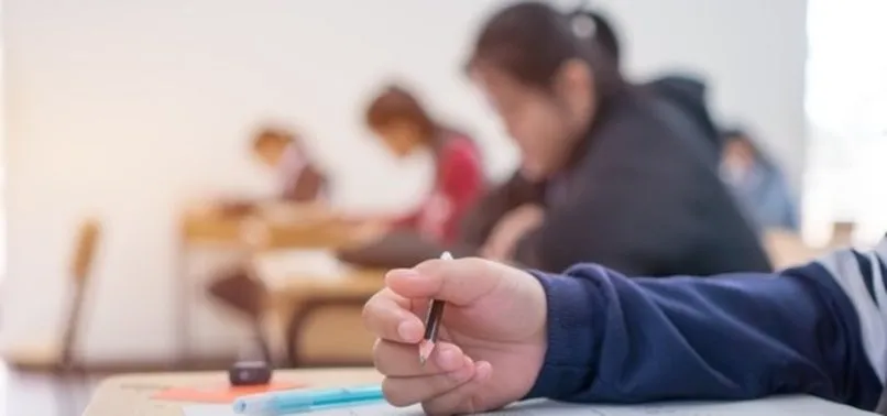 AÖL son dakika: Açık Öğretim Lise sınavları ne zaman? AÖL sınavları saat kaçta başlıyor, kaç gün sürecek?
