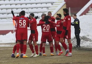 24 Erzincanspor:3 - Elazığspor: 2