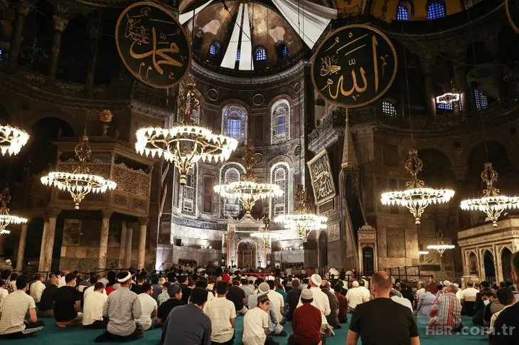 Başkan Erdoğan'dan Ayasofya Camii paylaşımı: Ezanların, salavatların, hatmi şeriflerin sesleri kıyamete kadar eksik olmayacak