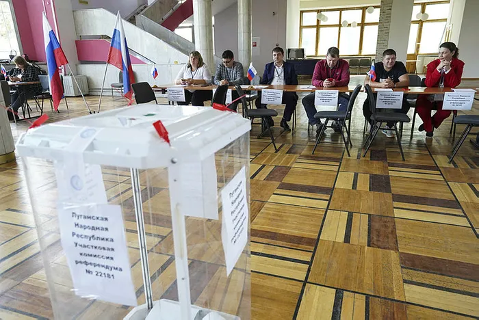 putinden-flas-ukrayna-hamlesi-bagimsizlik-kararnamesini-imzaladi-1664488090963.jpg Putin'den flaş Ukrayna hamlesi! Bağımsızlık kararnamesini imzaladı - 5