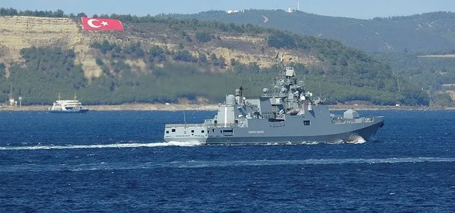 Son dakika: Rus savaş gemisi ’Admiral Makarov’ Çanakkale Boğazı’ndan geçti