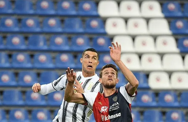 juventusun-yildizi-cristiano-ronaldo-cagliari-karsisinda-hat-trick-yapti-1615751823562.jpeg Cristiano Ronaldo, Cagliari karşısında hat-trick yaptı! - 1