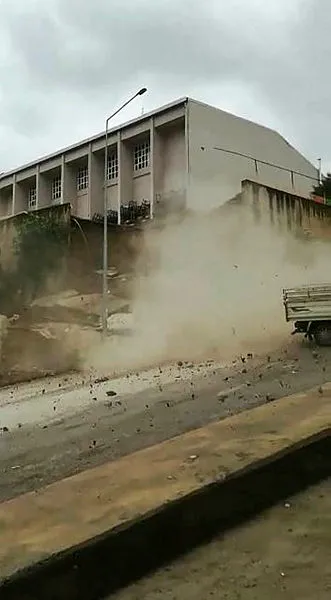 Ordu'da okulun istinat duvarı çöktü! - 2