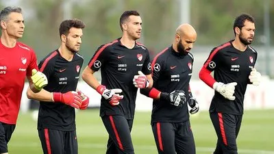 Galatasaray milli kaleci ile anlaştı