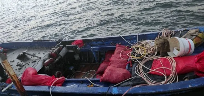 İstanbul'da kaçak avcılara operasyon: Tonlarca midye ele geçirildi
