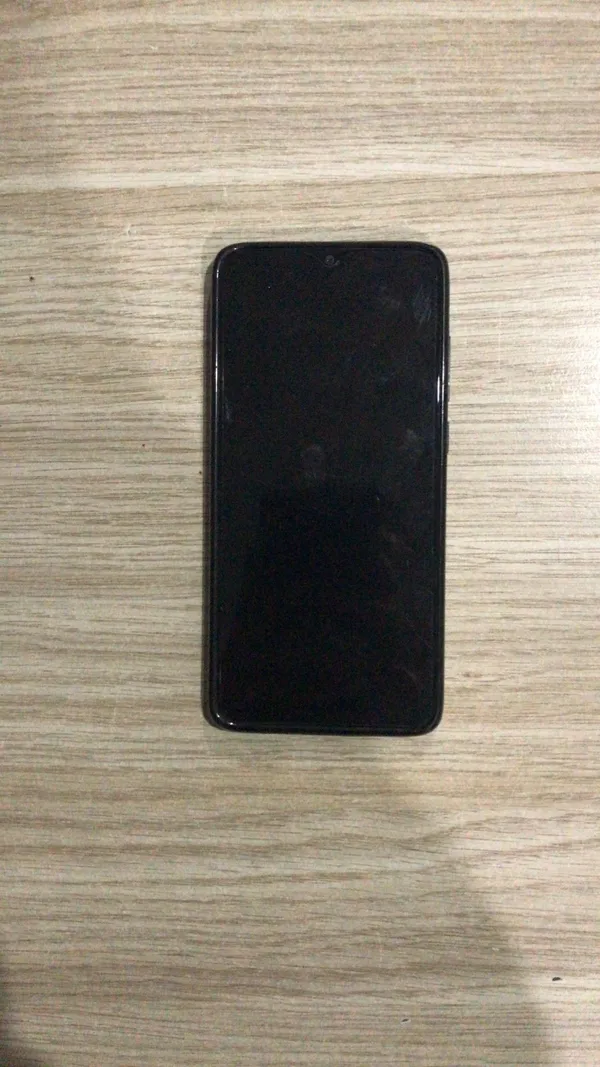 metrobuste-cep-telefonu-hirsizi-yakalandi-o-anlar-kamerada-1633419776476.jpg Metrobüste cep telefonu hırsızı yakalandı! O anlar kamerada - 3