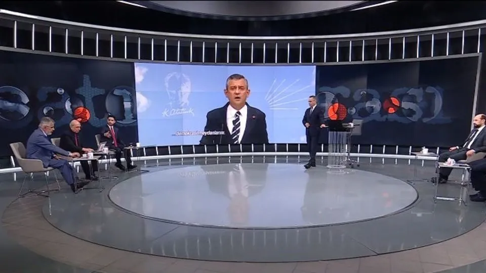 CHP’yi CHP’liler yaktı! A Haber’de Özel’in sokak tehdidine sert tepki: Yüzüne tükürürler...