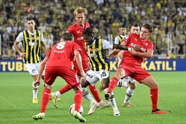 FENERBAHÇE MAÇ SONUCU! 31 Ağustos Twente Fenerbahçe rövanş maçı kaç kaç bitti?