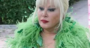 Muazzez Abacı’ya hırsız şoku!