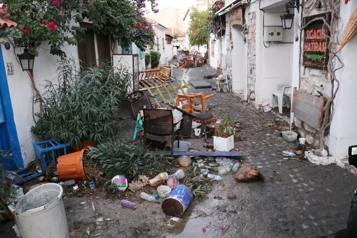 Depremin merkez üssünde dikkat çeken kare!
