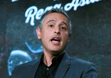 Trump karşıtı sunucu Reza Aslan CNN'den kovuldu