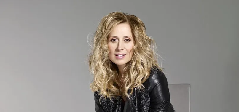 Belçikalı şarkıcı Lara Fabian'dan Türkiye'ye anlamlı destek