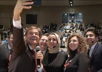 Dr. Mehmet Öz NUN Okulları'nın konuğu oldu