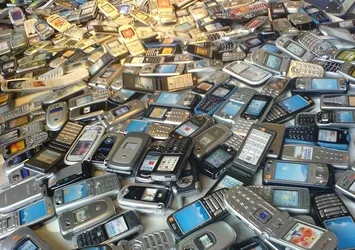 Hurda telefonlar 'altın' değerinde