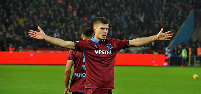 Sörloth Burak ve Rodallega'yı geçti