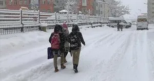 3 ilde eğitime kar engeli